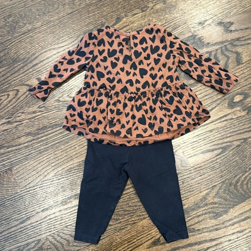 Carter’s Baby 6m black heart leopard tunic outfit set with matching blk legging